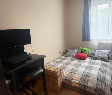 2 bedroom apartment to rent - Photo 6