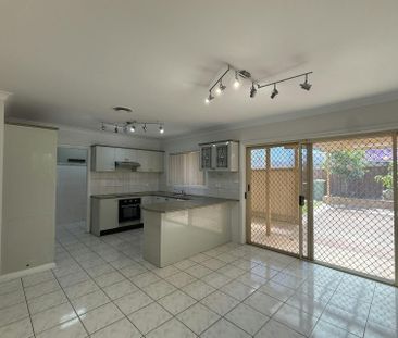 NEWLY RENOVATED TOWNHOUSE - Photo 6