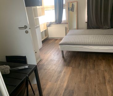 1:a för 1-2 personer i Västberga, Liljeholmen - Photo 3