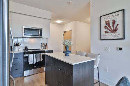 For Lease - 202 Burnhamthorpe Road Unit# 1904W, Mississauga, Ontario - Photo 5