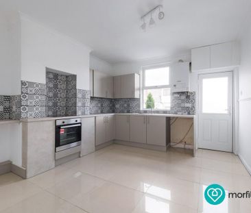 3 bedroom terraced house to rent - Photo 6