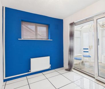 2 bedroom semi-detached bungalow to rent - Photo 4