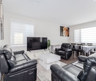 For Lease - 621 Alopex Row, Stittsville - Munster - Richmond, Ontario - Photo 2