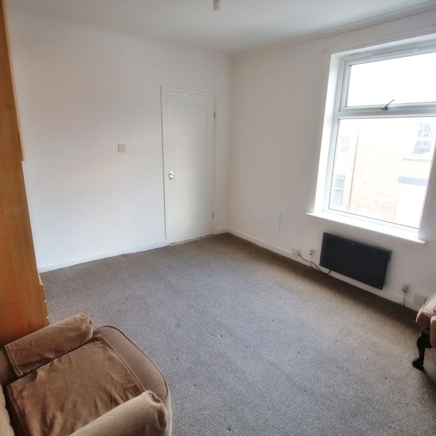 71A flat Portland Street, Lincoln, Lincolnshire, LN5 7LB, United Kingdom (lincoln) - Photo 1