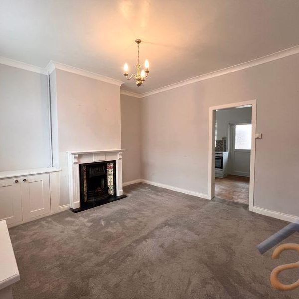 2 bedroom semi-detached house to rent - Photo 1