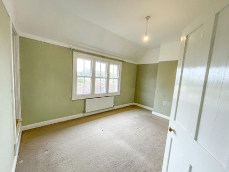 3 bedroom semi-detached house to rent - Photo 3