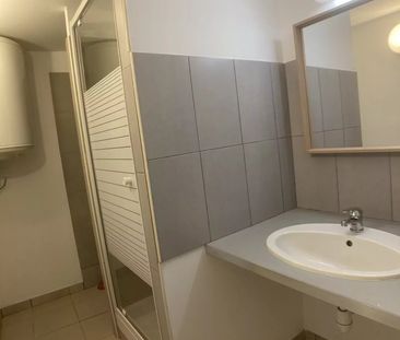 Location Appartement 1 pièce 22m² AURIOL 13390 - Photo 2