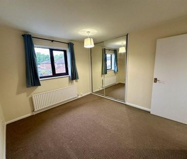 2 bedroom semi-detached house to rent - Photo 4
