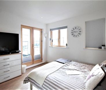 2 Bedroom Property to Rent - Photo 4