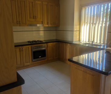 Airport West - Photo 4