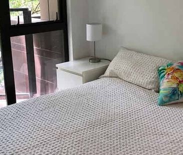 Tree View Fully Furnished Central City Apartment - Photo 3