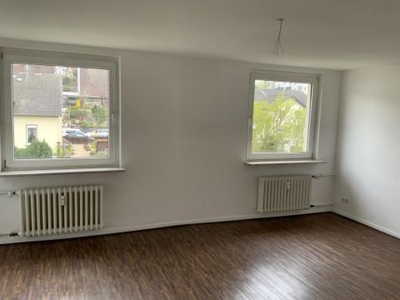 Schöne und einzugsbereite 3-Zimmer-Wohnung in Hagen Wehringhausen ab sofort frei! - Photo 3