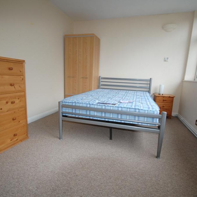 4 bedroom townhouse to rent - Photo 1