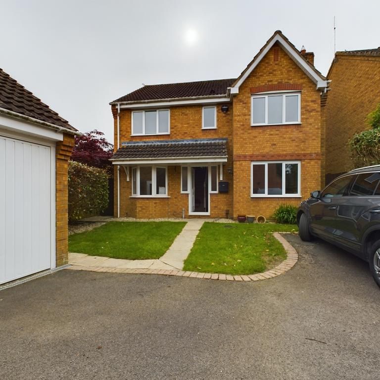 4 bedroom terraced house to rent - Photo 1
