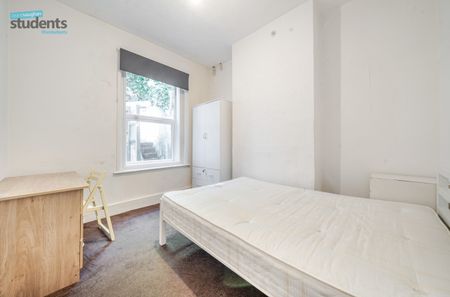 5 bedroom terraced house to rent - Photo 5