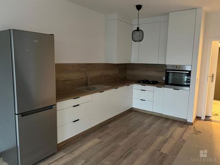 DOM na WYNAJEM - Zdjęcie 3