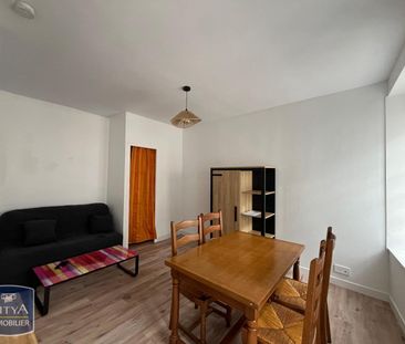 Location Appartement 2 pièces 28m² CHERBOURG-EN-COTENTIN 50100 - Photo 1