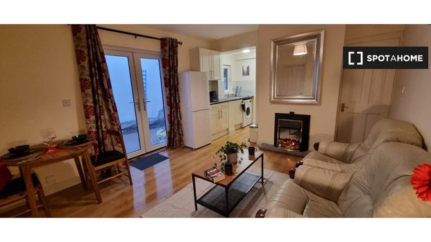 1-bedroom apartment for rent in Cabra-Drumcondra, Dublin - Photo 1