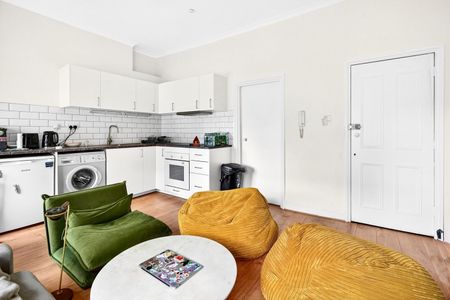 1 Bed Flat, North Gower Street, NW1 - Photo 4