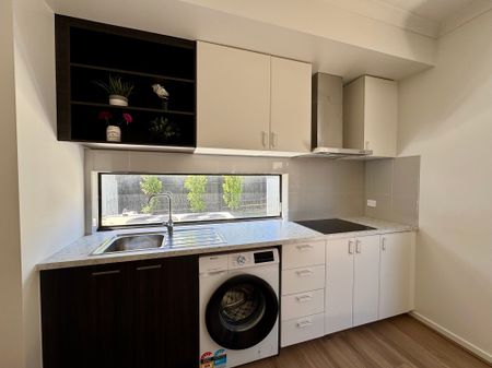 Burwood - Photo 4