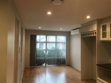 Modern on Moho - Photo 2