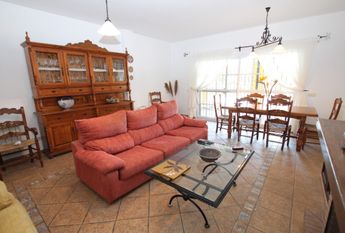 5 bed villa for long term rent, Urb. Ricmar, Marbella