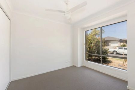 Location Location Location! - Photo 4