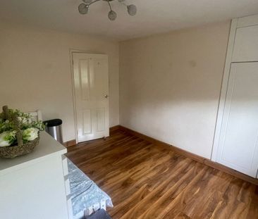 Charsley Close, AMERSHAM - Photo 6