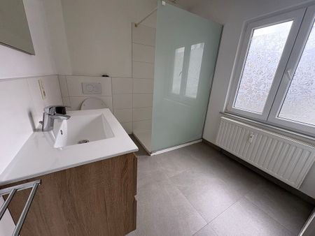 1 slaapkamer appartement te huur in de Langestraat te Oostende! - Foto 4