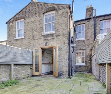 2 bedroom terraced house to rent - Photo 5