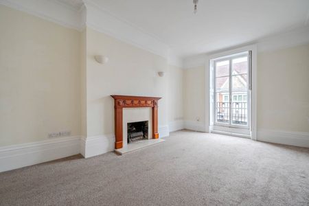 5 bedroom end of terrace house to rent - Photo 3