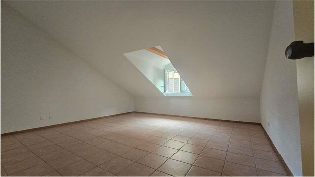 Atticapartment mit 4.5 Zimmern in Chiasso - Photo 1