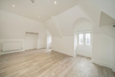 3 bedroom flat to rent - Photo 3