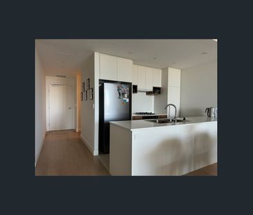 Modern Apartment in the Heart of Granville - Photo 3