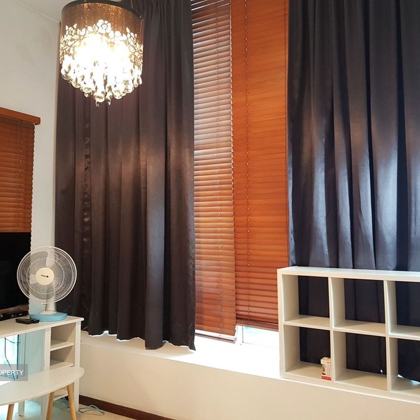 West Coast Road (D5), Condominium - For Rent - Photo 1