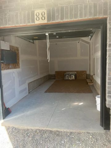 For Lease - 461 Blackburn Drive Unit# 88, Brantford, Ontario - Photo 2