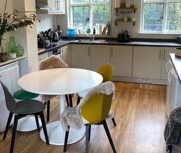 3 bedroom terraced house to rent - Photo 5