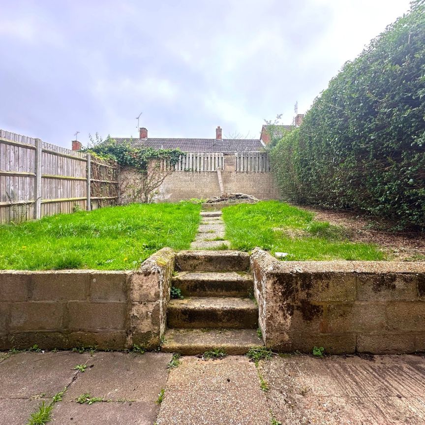 2 bedroom terraced house to rent - Photo 1