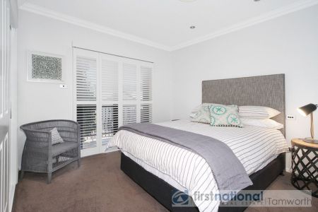 Tamworth Furnished Accommodation - East Tamworth - Photo 3
