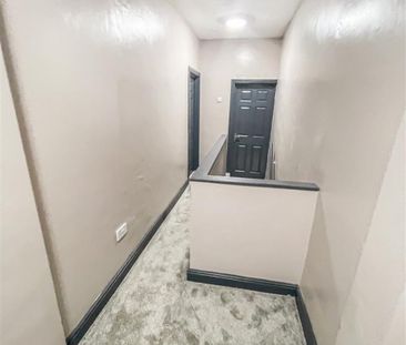 Orford Lane - Warrington - WA2 - Photo 3