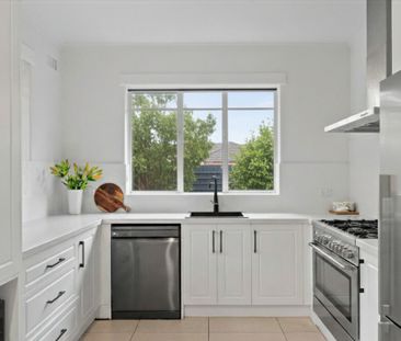 Surrey Hills - Photo 5