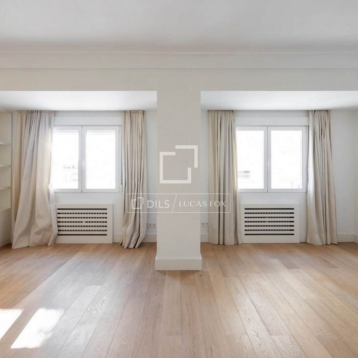 Madrid, Community of Madrid 28006 - Photo 1