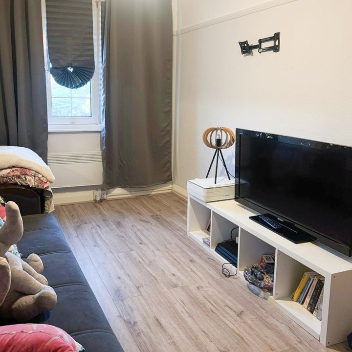 2 Bed Flat, College Road, NW10 - Photo 1