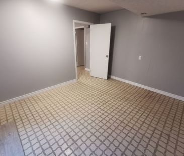 For Lease - 16 Nortonville Drive, Toronto, Ontario - Photo 4