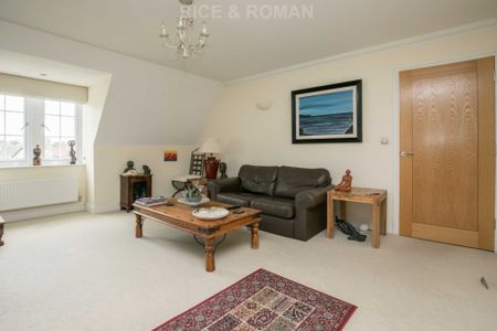 2 Bedroom Apartment, Cobham Grange – Cobham - Photo 3