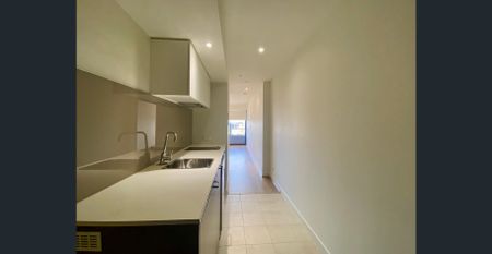 LOCATION AND LIFESTYLE TO DESIRE - Photo 4