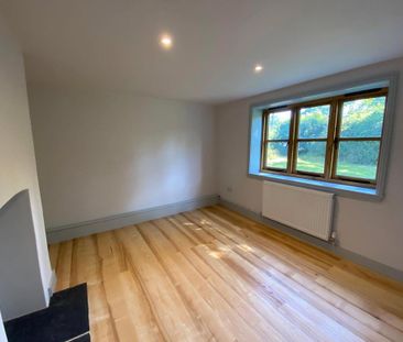 2 bedroom detached house to rent - Photo 2