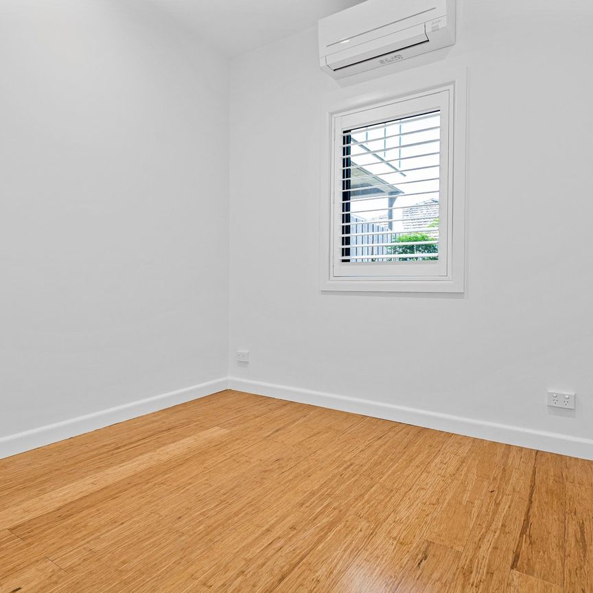 2/31 Peel Street, Kew VIC 3101 - Photo 1