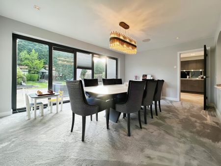 4 bed detached house to rent in Highlands Close, Chalfont St Peter, SL9 - Photo 5