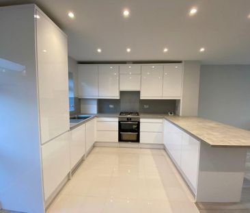 Moreton Avenue, Isleworth, TW7 - Photo 5